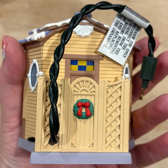 Vintage 2002 Hallmark Keepsake Village Toy Shop Christmas Ornament, Collectible - Picture 5 of 6